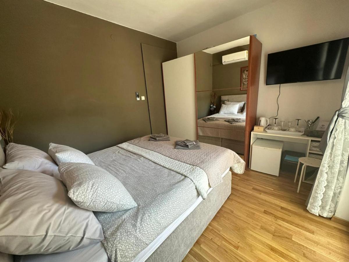 Bonbon Room And Apartment Задар Экстерьер фото